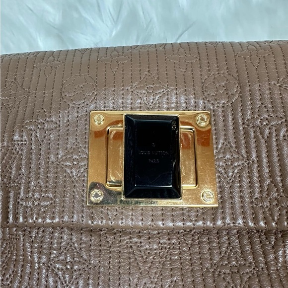 Lv Motah Altair Clutch limited edition ♥️ - Picture 11 of 15